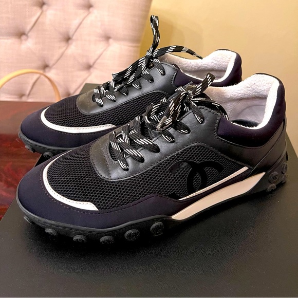 CHANEL Shoes - Chanel women’s navy blue sneakers in size 37.5